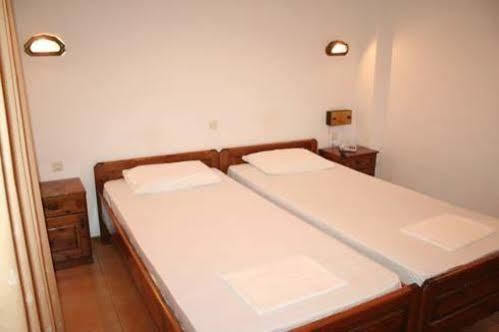 Vicky Rooms & Apartments Liménasz Kültér fotó