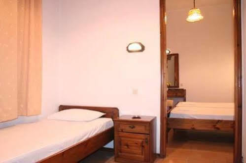 Vicky Rooms & Apartments Liménasz Kültér fotó